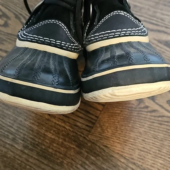 Sorel Joan Of Arctic Black Faux Fur Insulated Waterproof Winter Boots - Picture 12 of 12